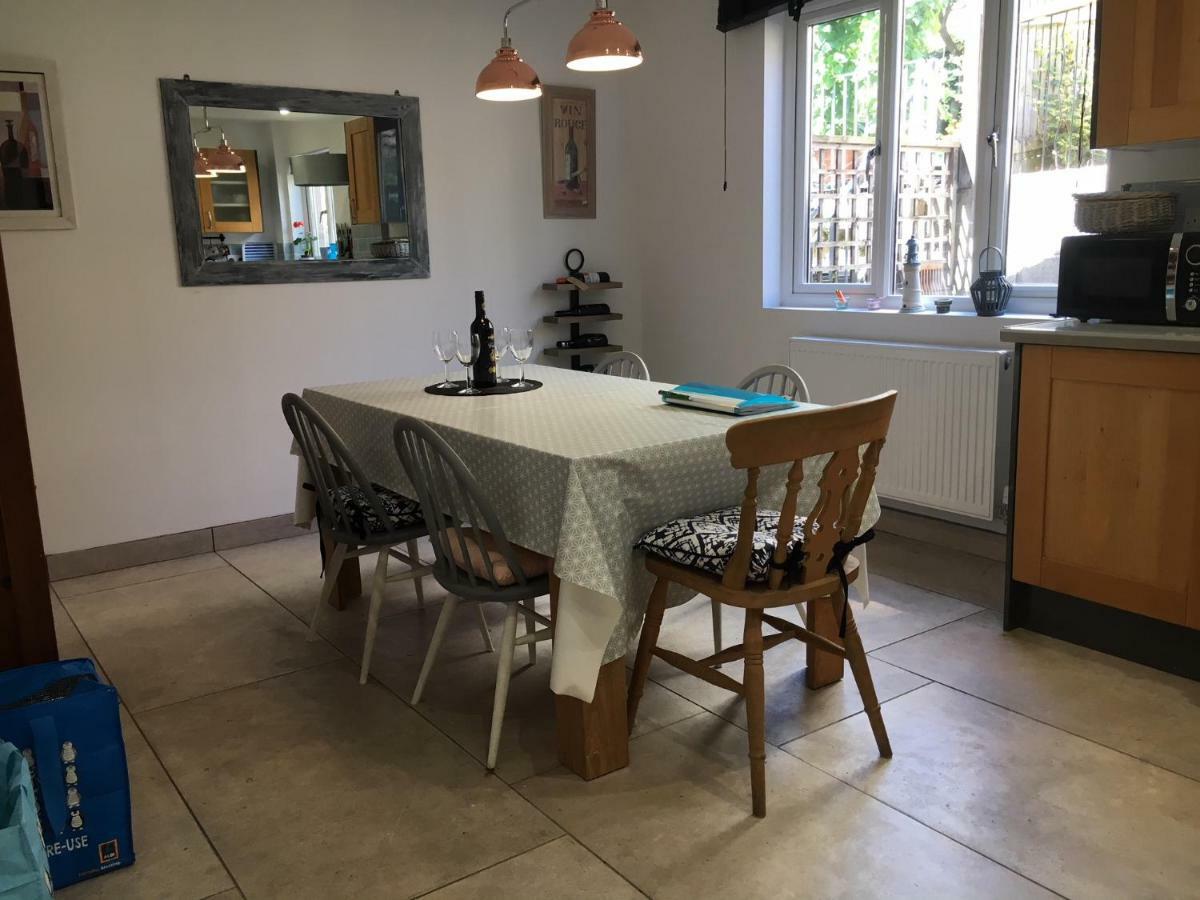 Stunning 4 Bed Townhouse In Central Dawlish Βίλα Εξωτερικό φωτογραφία